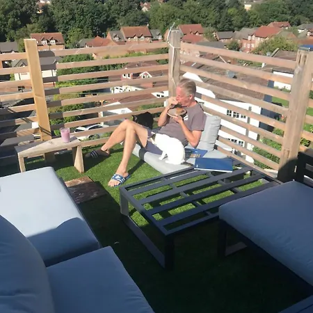 Beautiful Quirky With Spectacular Views Bristol