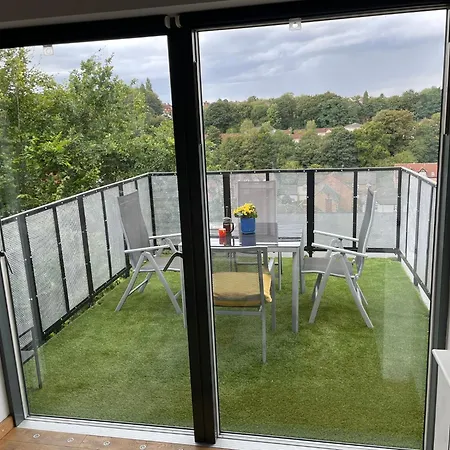 Beautiful Quirky With Spectacular Views *